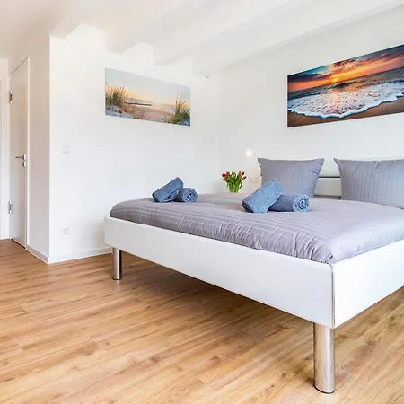 Prora - Ferienwohnung Mit Balkon Und Waschmaschine - Duenenheide 3,3 בינץ