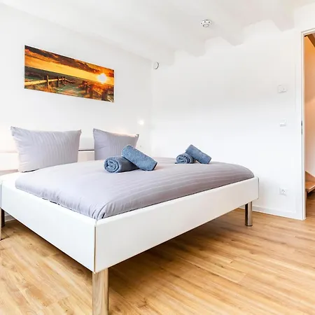 Prora - Mit Balkon Und Waschmaschine - Duenenheide 3,3 * Binz